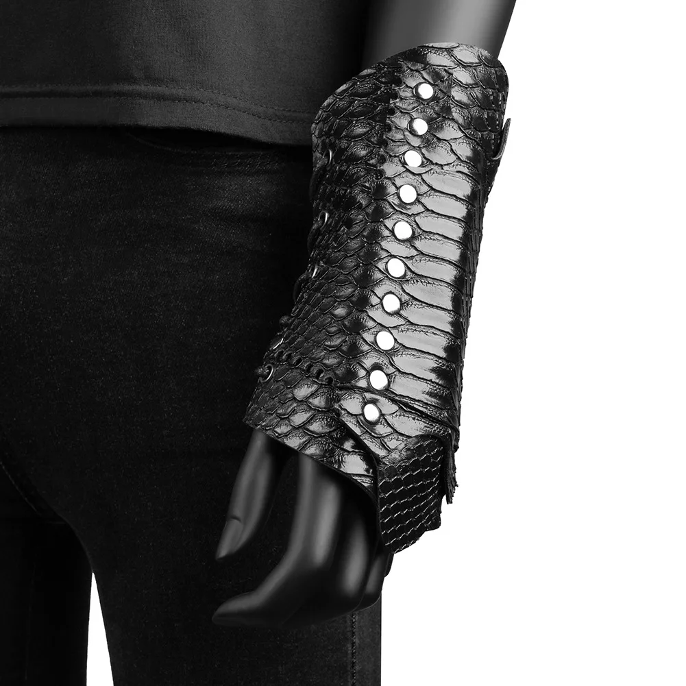 Free Cosplay Prop Patterns - Средневековые ретро-нарукавники с узором змеи для